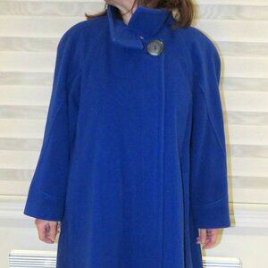 VINTAGE 1980's WOMEN'S FULL LENGTH WIDE (OVERSIZED) WOOL/NYLON WINTER SWING COAT